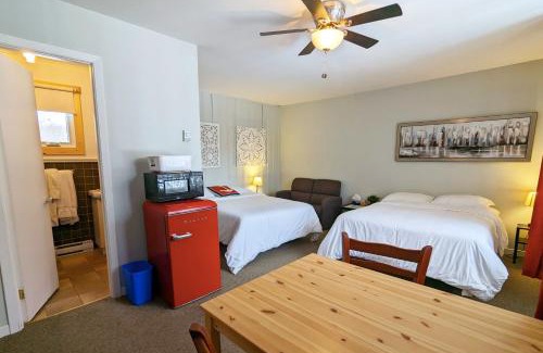 Saint-Joseph-de-la-Rive Apartment | Les Petits Studios du bord de l'eau