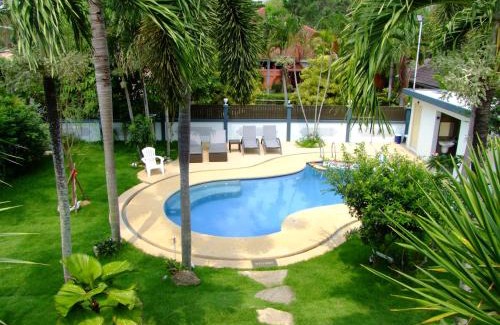 Sattahip Villa | Let's Chill Pool Villa Pattaya Najomtien42 and Sattahip