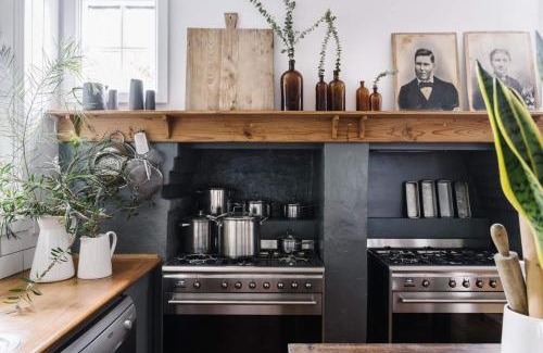 Daylesford House | Lewellyn House Daylesford