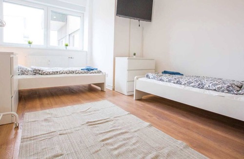 Langen Apartment | Lg01b - Schöne Ferienwohnung in Langen, 123qm, 3 Schlafzimmer, Max. 7 Personen