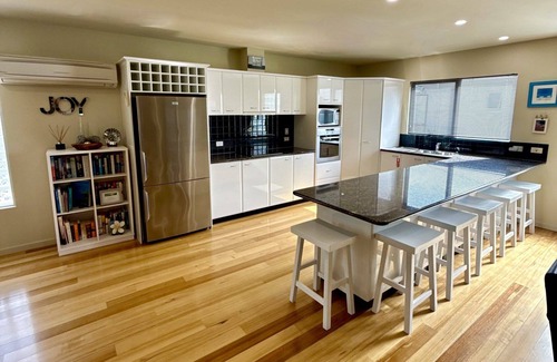 Binalong Bay House | Lichen Villa Bay of Fires - Binalong Bay beach is at your doorstep