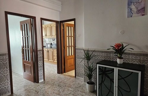 Cova da Piedade Apartment | Light Spacious Almada Apartment