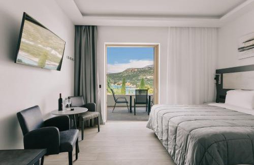 Stoupa Apartment | Lighthouse Apartments