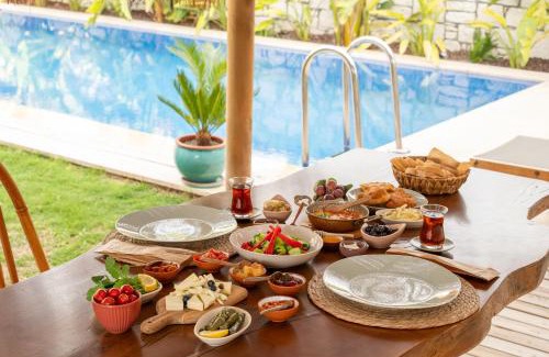 Tokoglu Hotel | Lika Alacati