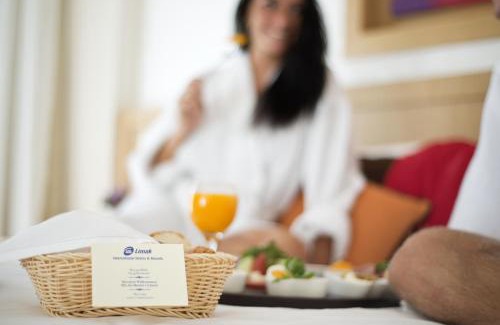 Kiris Resort | Limak Limra Hotel & Resort Kemer - Kids Concept