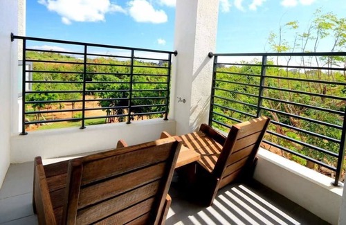 White Sand Beach Bed & Breakfast | Lin's Forest