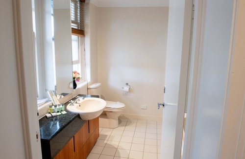 Beechworth Hotel | Linaker Nurse's Quarters