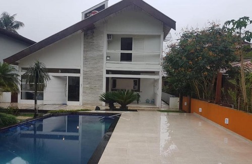 Horto House | LINDA CASA ALTO PADRÃO - UBATUBA SP