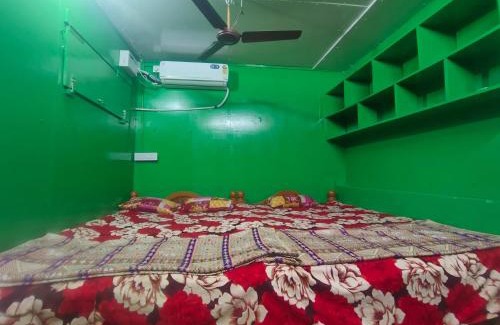 Enathur House | Linga HomeStay