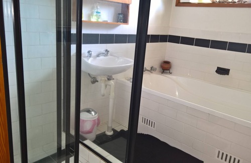 Linley Point Bed & Breakfast | Linley House