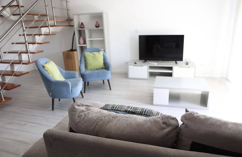 Pragal Apartment | Lisbon Tagus River - Almada