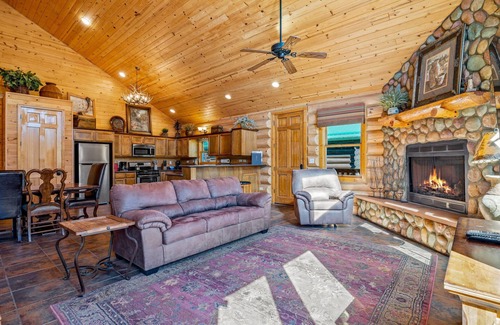 Greer Cabin | Little Colorado Lodge (Cabin 175)
