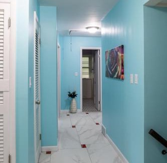 University Heights Villa | Little Paris- In Affluent University HTS