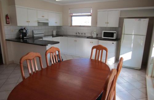 Melville House | Little Ray of Sunshines by the Sea