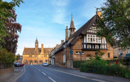 Bourton-on-the-Hill House | Little Tithe