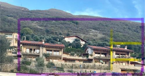 Magugnago Apartment | Live la Dolce Vita! Your Lake Garda deluxe getaway