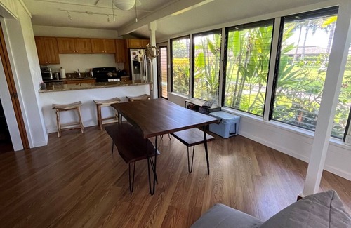 Waialua Condo | Live like a Local. Stay at a Beautiful Boutique Get Away Mokuleia Beach Colony