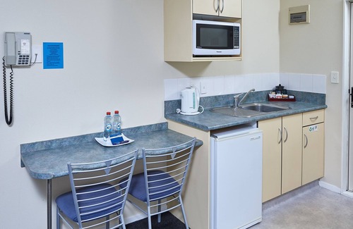 Whakatane Hotel | Livingston Motel