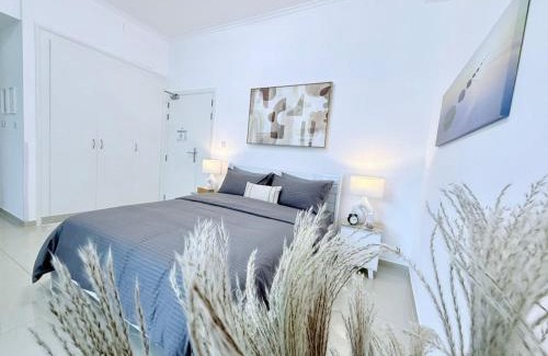 Jabal Ali 2 Apartment | LivWithUs-Studio in One BR Setup, Dubai Marina