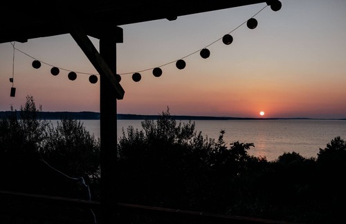 Ljubac House | Ljubac Glamping Belltent Robinson