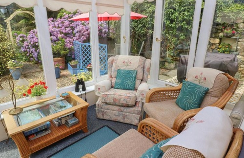 Castlemorris House | Llaethdy Cottage