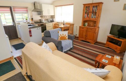 Whitland House | Lletty Bach