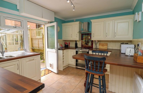 St Dogmaels Cottage | Llyn Y Felin