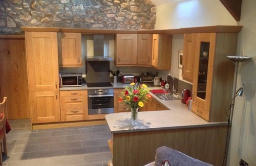 Pwllheli Cottage | Llynholidays Cae Garw Barn near Abersoch