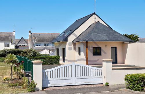 Guilvinec House | LocaLise - M19 - Ty Mervent - Maison avec jardin clos - A 2 pas de la plage - animaux admis - wifi inclus - draps inclus