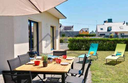 Guilvinec House | LocaLise - M19 - Ty Mervent - Maison avec jardin clos - A 2 pas de la plage - animaux admis - wifi inclus - draps inclus