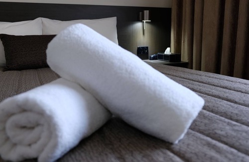 Kerang Hotel | Loddon River Motel