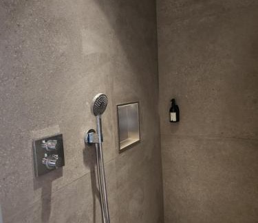 Bellevaux House | Lodge 323