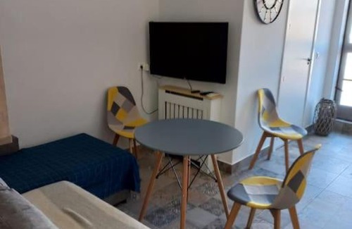 Villafranca de Cordoba Apartment | LOFT EN PATIO DE CASA TÍPICA DE PUEBLO