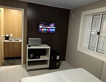 Centro Apartment | Loft Lux 1 (Smart TV, Ar condicionado, Cozinha.)