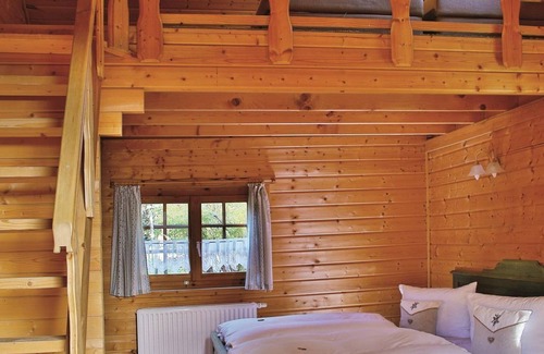 Ohorn House | Log cabin, shower or bath, WC - Forsthaus Luchsenburg