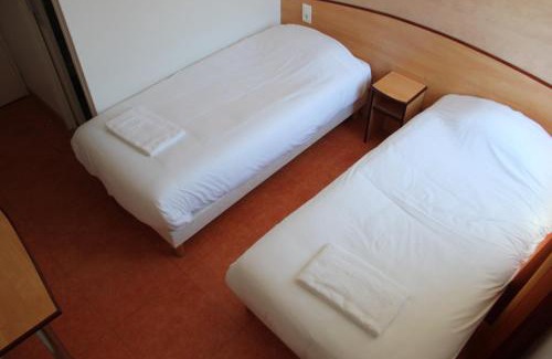 Saint Tronquet Business Park Hotel | Logis Hôtel Acotel Avignon Nord