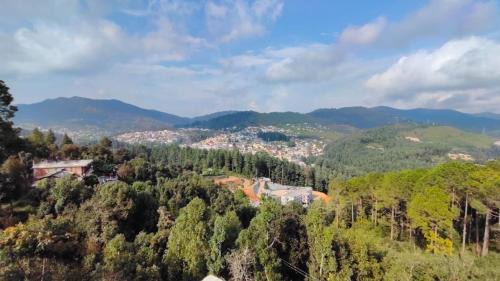 Champawat House | Lohaghat View Homestay