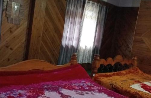 Loleygaon House | Lolegaon Farmstay by StayApsrt