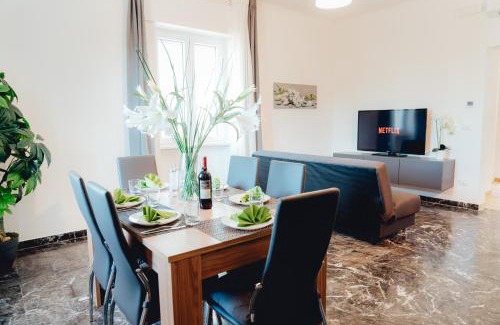 Alcanterini House | Loli Trulli Superior Villa - Free Parking