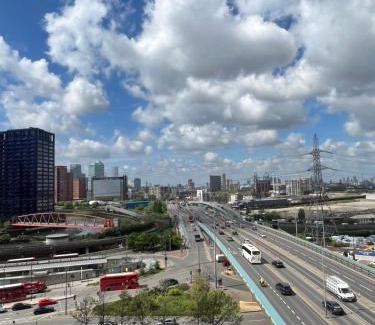Canning Town Apartment | London City Two Bedroom Apartment
