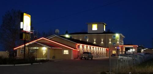 North Battleford Hotel | Lone Star Hotel