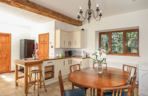 Llangoed House | LONG HOUSE, pet friendly, character holiday cottage in Beaumaris