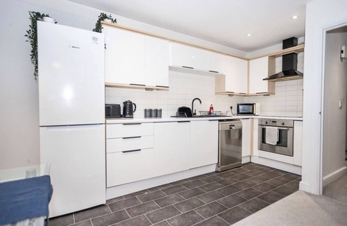 Swindon Apartment | Long Stay Discount*Contractors*