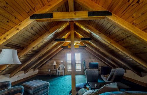 Livingston House | Longview Lodge