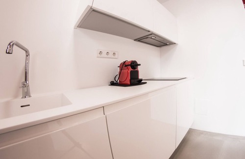 La Llotja-Born Apartment | Lonja Suites 2 Black