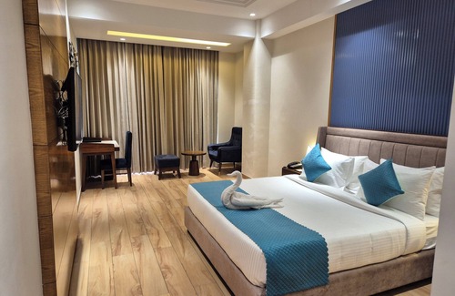 Dera Bassi Hotel | Lords Eco Inn Dera Bassi