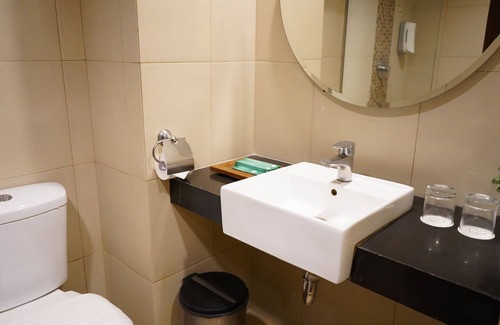 Sukaraja Hotel | LORIN SYARIAH HOTEL SENTUL