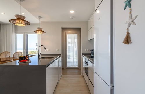 Ayamonte Apartment | Los Camaleones - Playa de los Haraganes HLHC1203P17