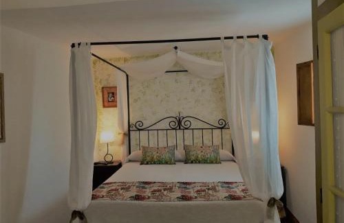 Cuzcurrita de Rio Tiron House | Los Colmenares