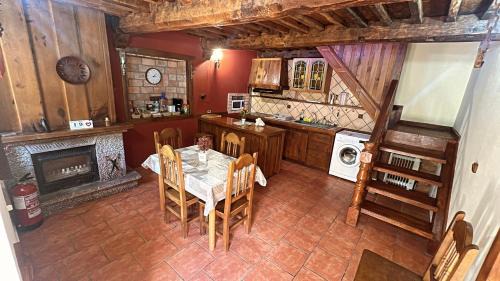 Cremenes House | Los Janos de Argovejo